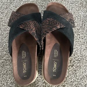 TOMS Sandals Women’s 8